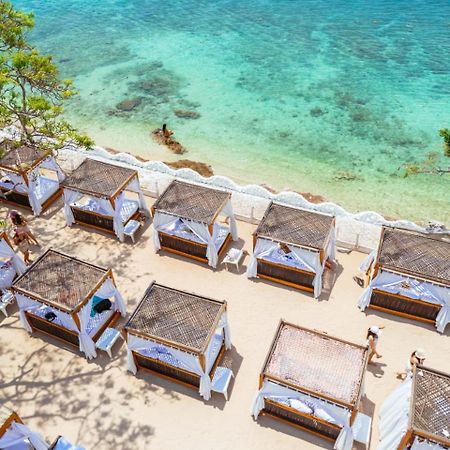 Bora Bora Beach Club & Hotel Isla Grande  Extérieur photo