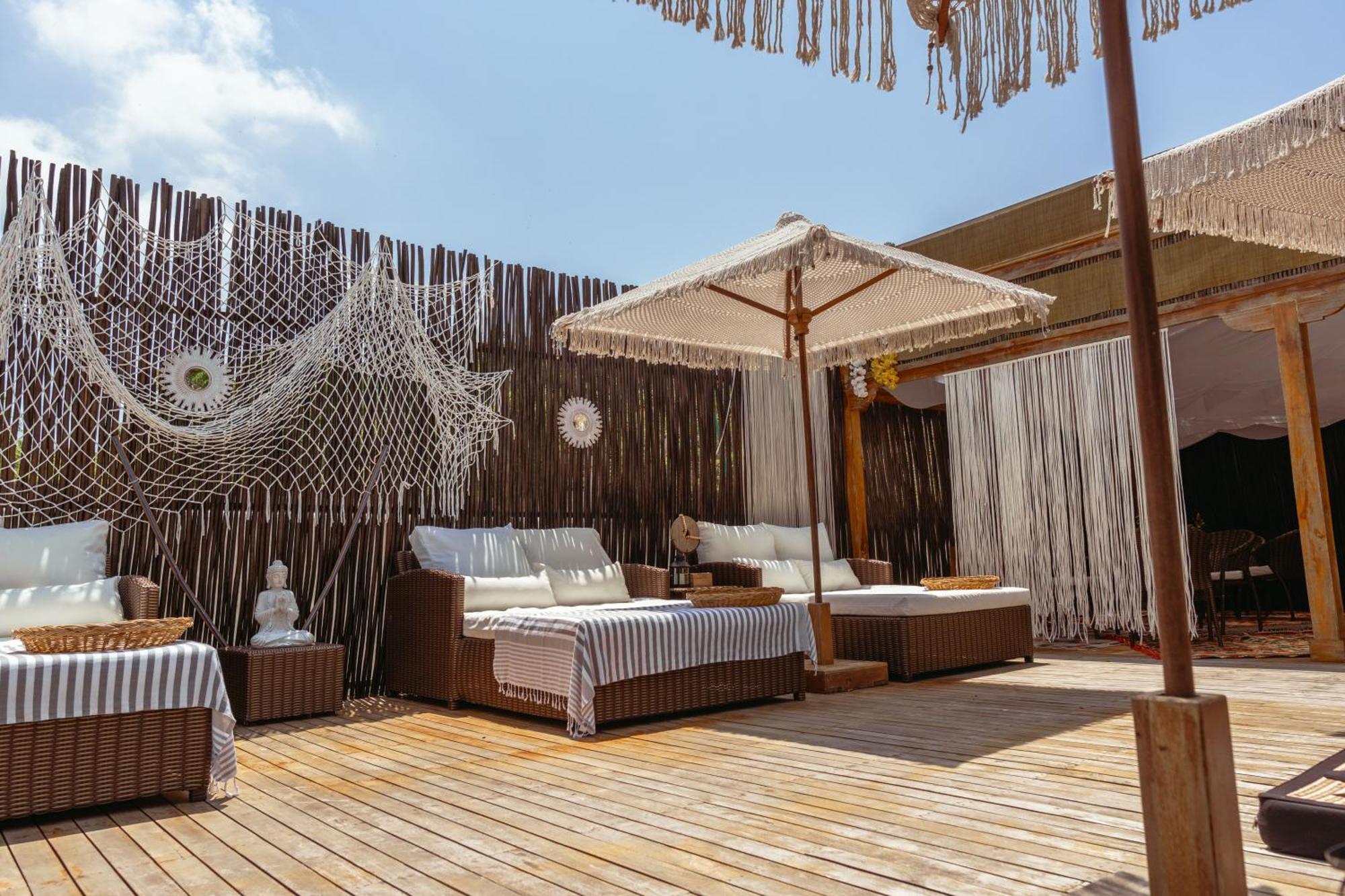 Bora Bora Beach Club & Hotel Isla Grande  Extérieur photo