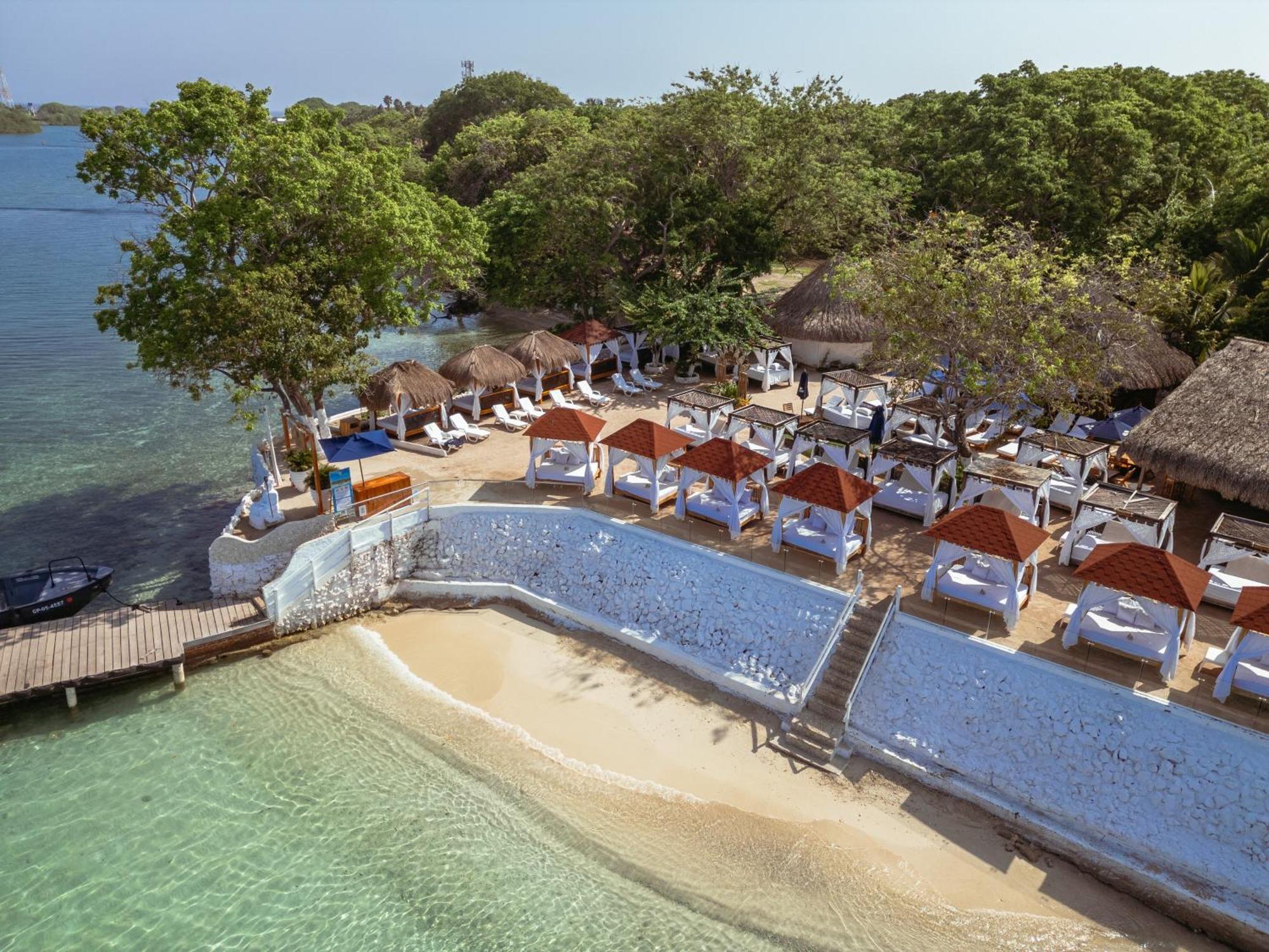 Bora Bora Beach Club & Hotel Isla Grande  Extérieur photo