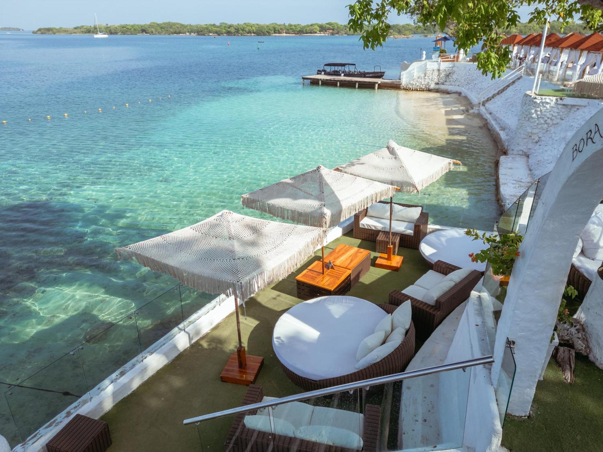 Bora Bora Beach Club & Hotel Isla Grande  Extérieur photo