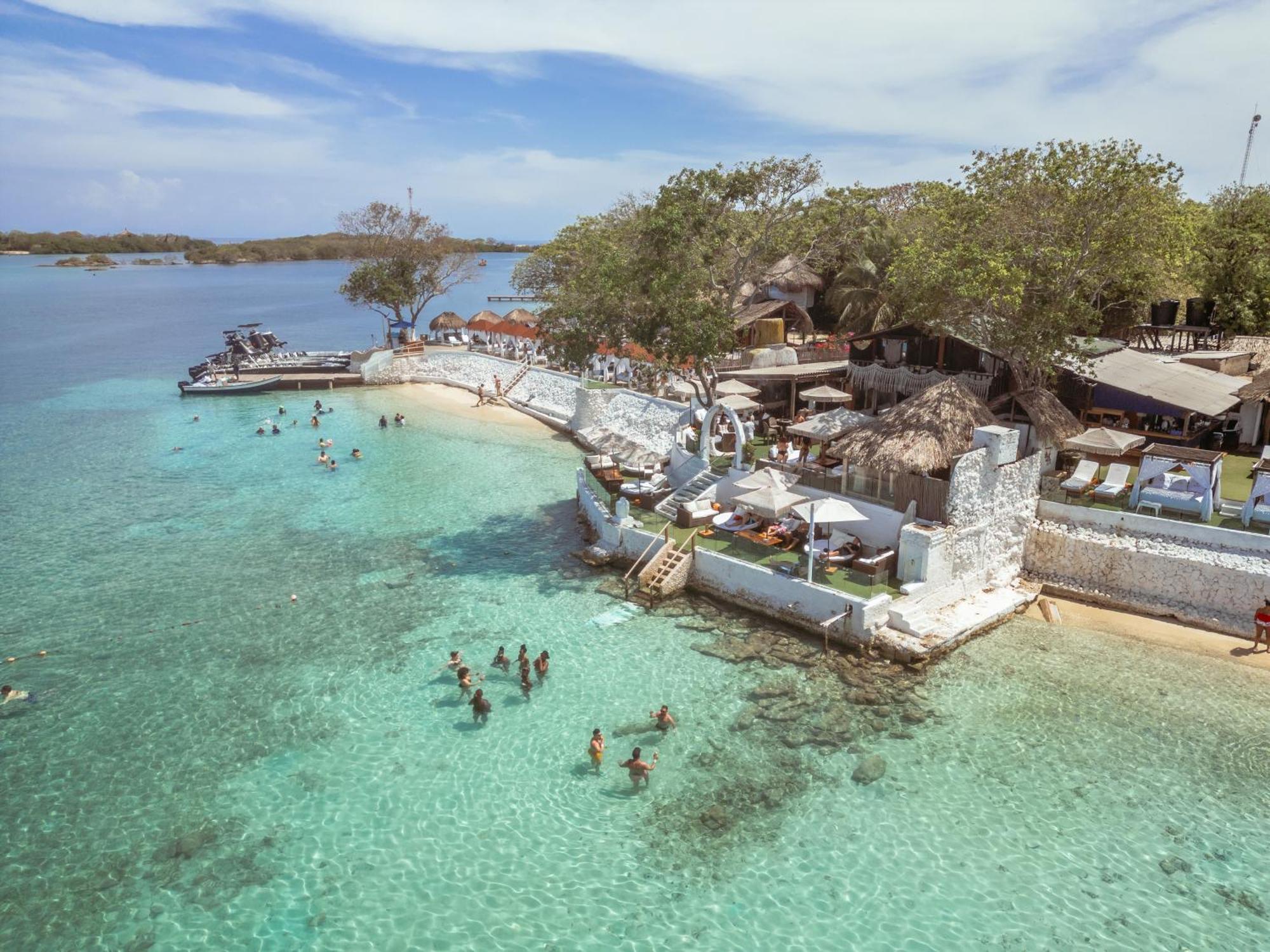 Bora Bora Beach Club & Hotel Isla Grande  Extérieur photo