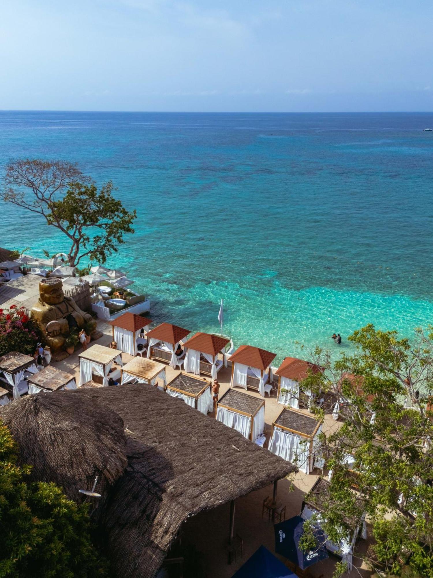 Bora Bora Beach Club & Hotel Isla Grande  Extérieur photo